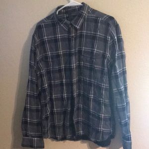 Lucky brand, XL, classic fit.